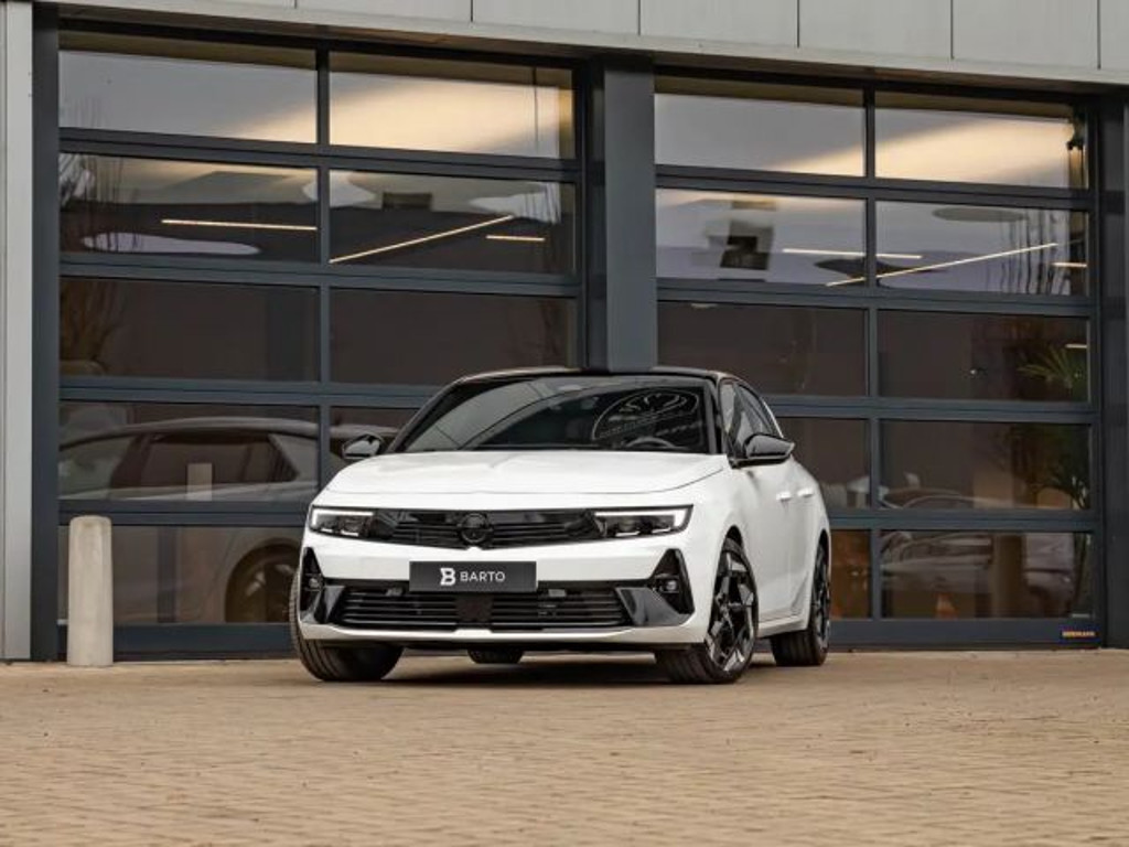 Opel Astra Hybrid GSe