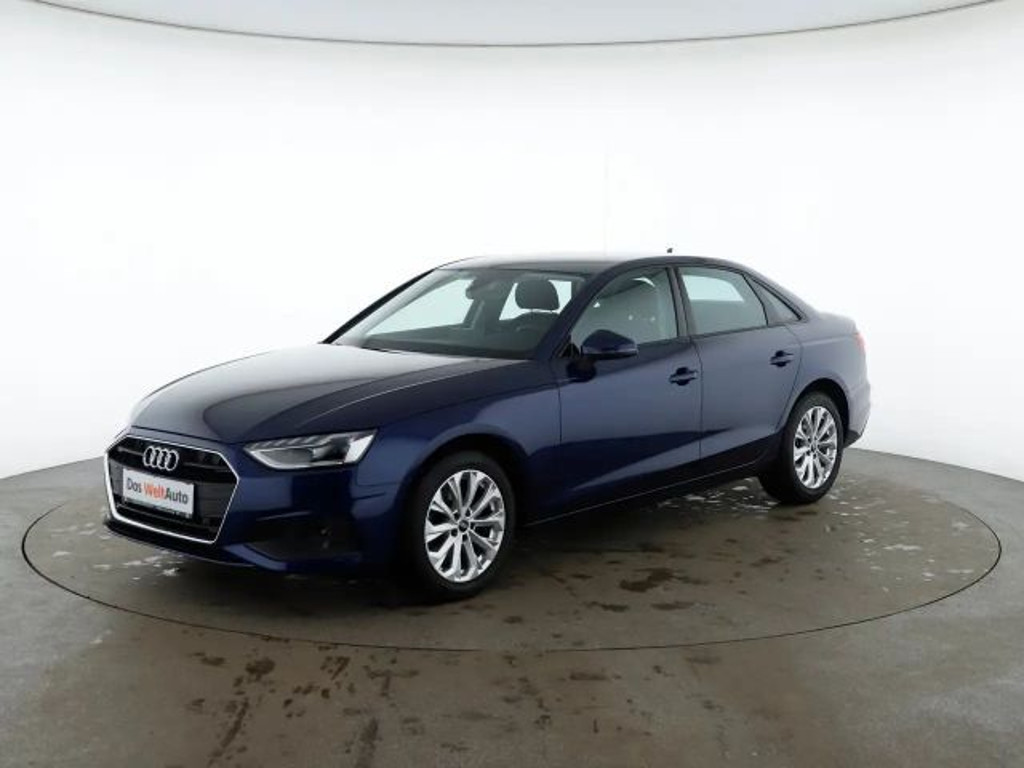 Audi A4 Sedan 30 TDI