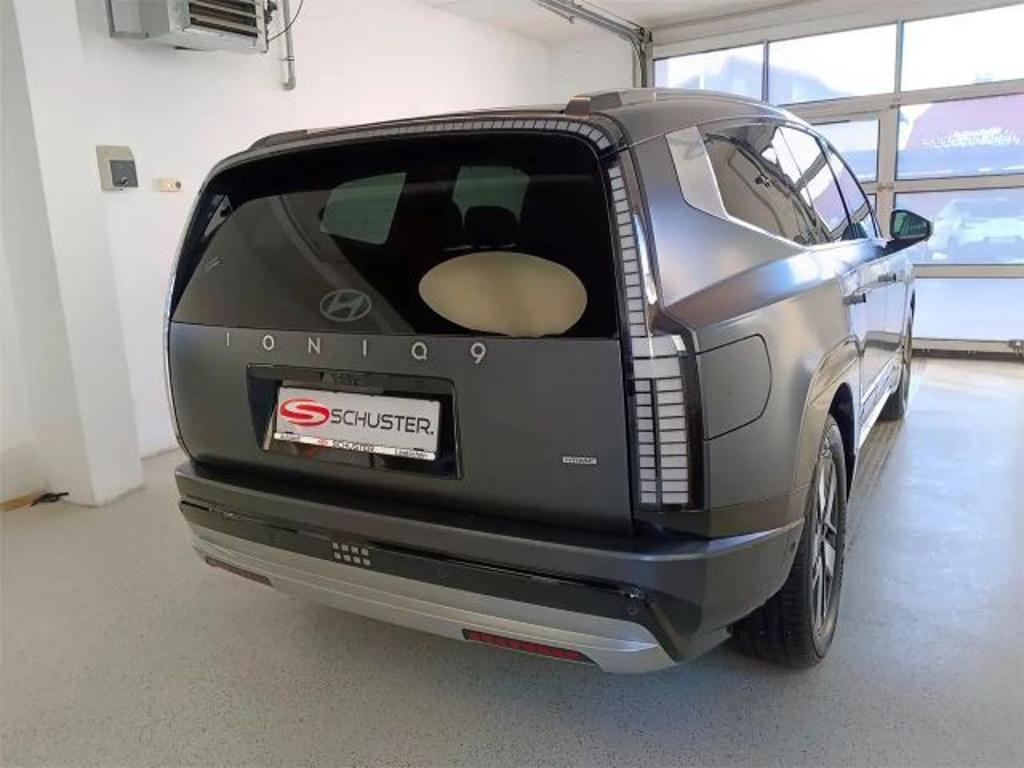 Hyundai IONIQ 9