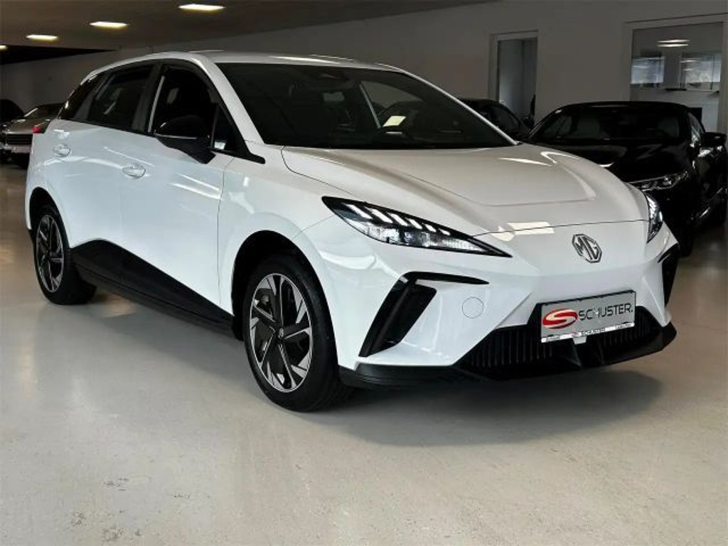 MG MG4 EV Standard range 51 kWh