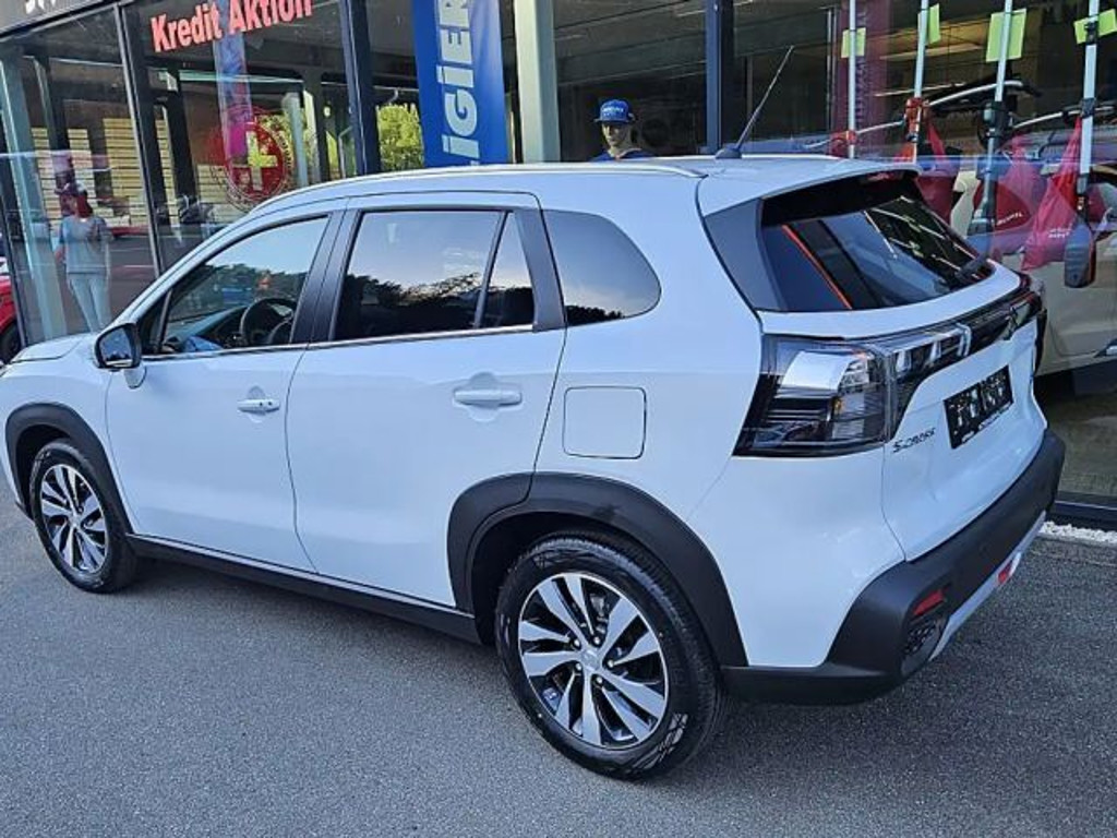 Suzuki S-Cross