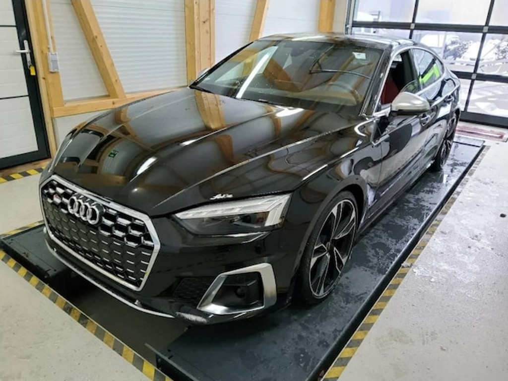 Audi S5