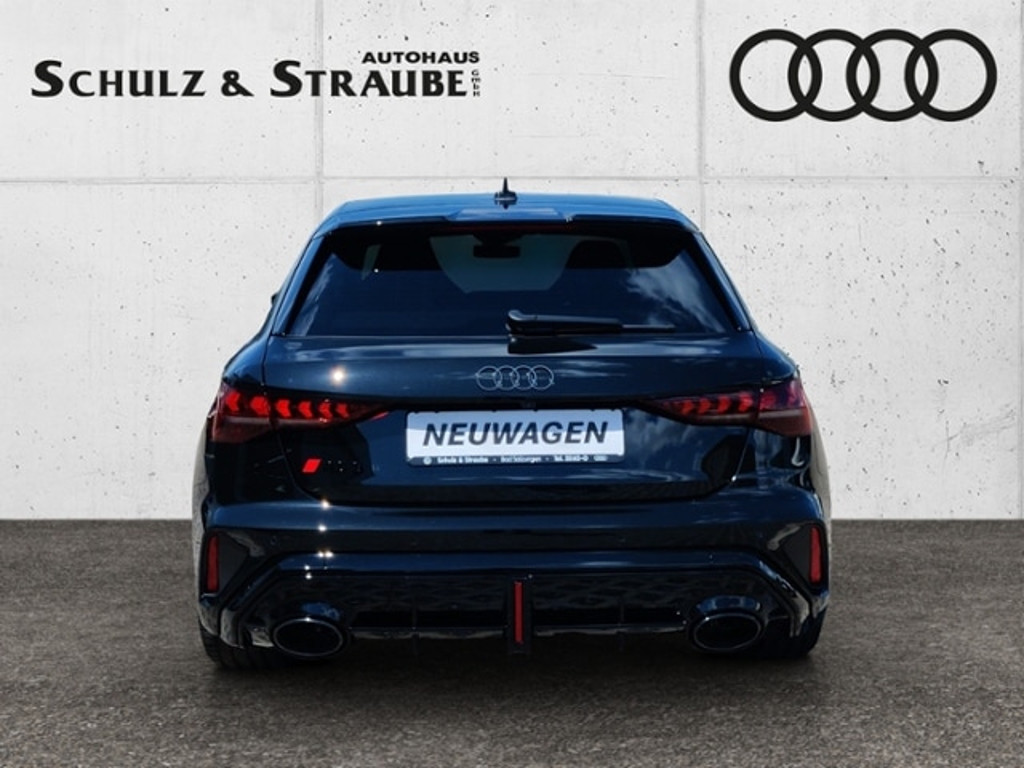 Audi RS3