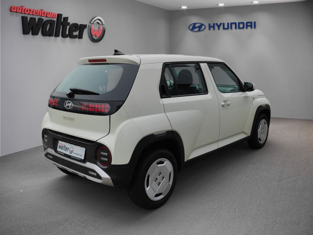Hyundai INSTER