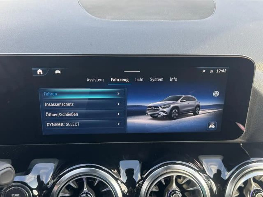 Mercedes-Benz GLA-Klasse