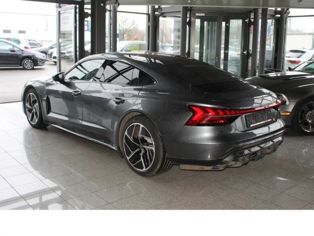 Audi e-tron GT