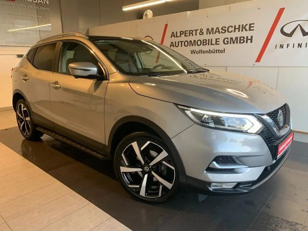 Nissan Qashqai Akari 1,3 Leder/Navi/SHZ/Pano/CarPlay