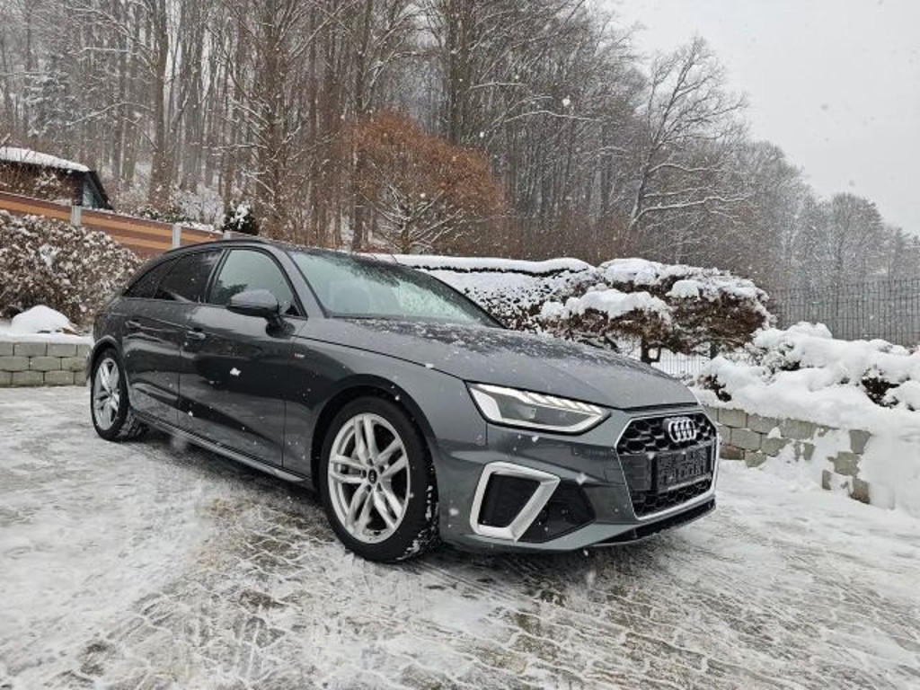 Audi A4 Avant Quattro S-Line S-Tronic 40 TDI