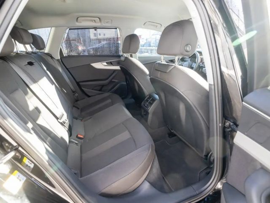 Audi A4 Avant 40 TFSI