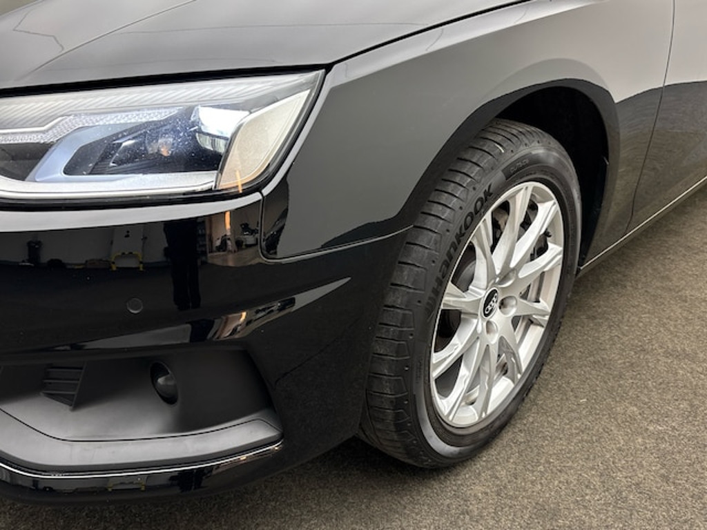 Audi A4 Avant S-Tronic 40 TDI