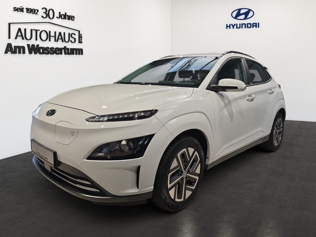 Hyundai Kona Select 2WD