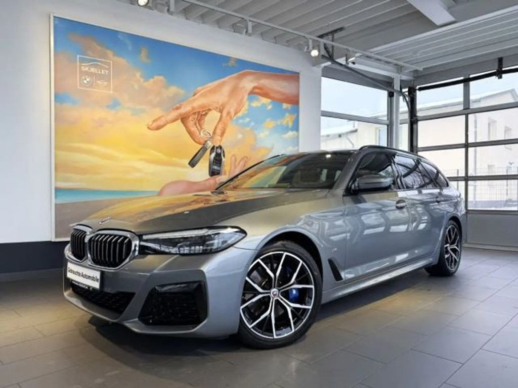 BMW 5 Serie 530 M-Sport xDrive Touring 530i