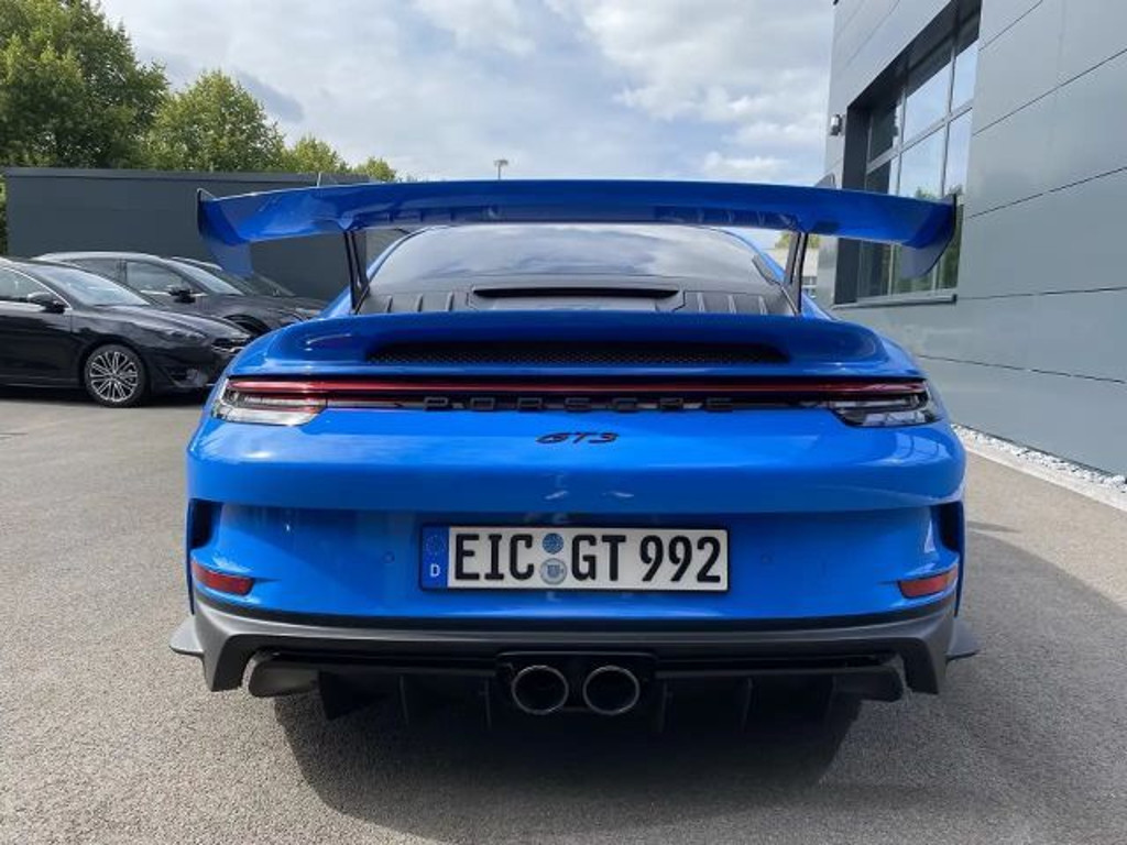 Porsche 992