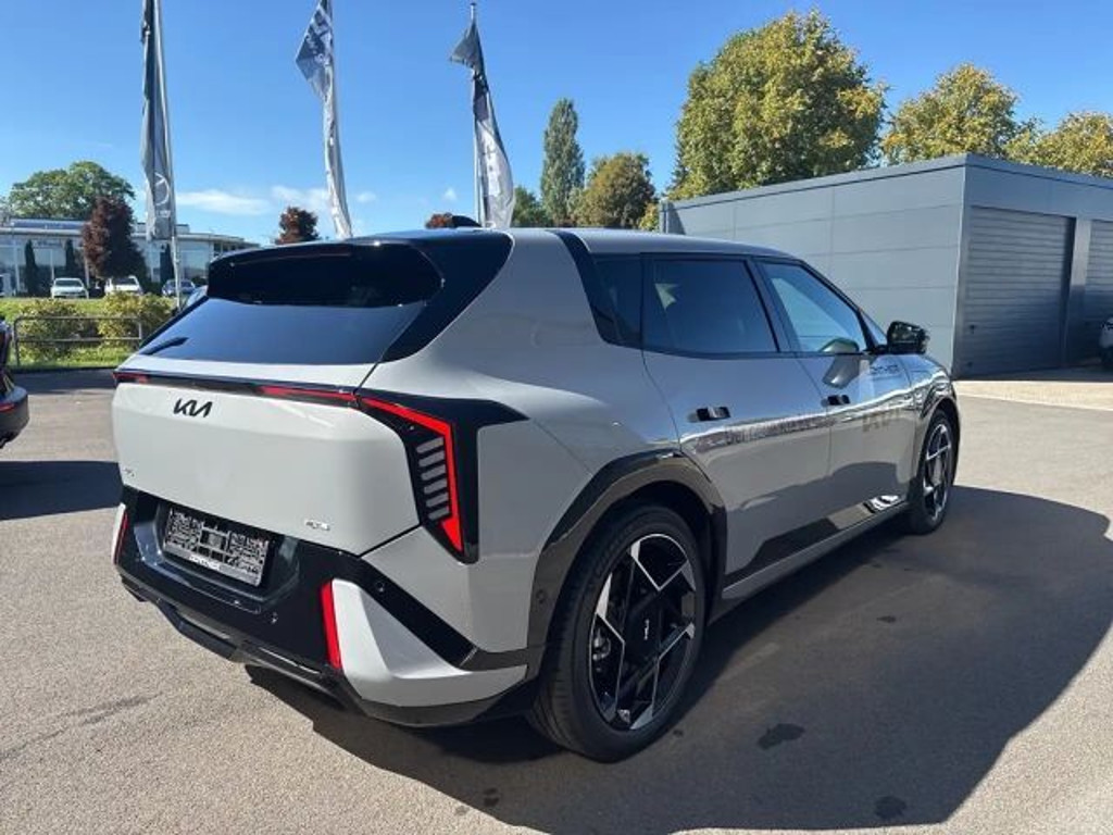 Kia EV4