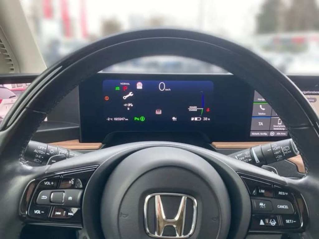 Honda e