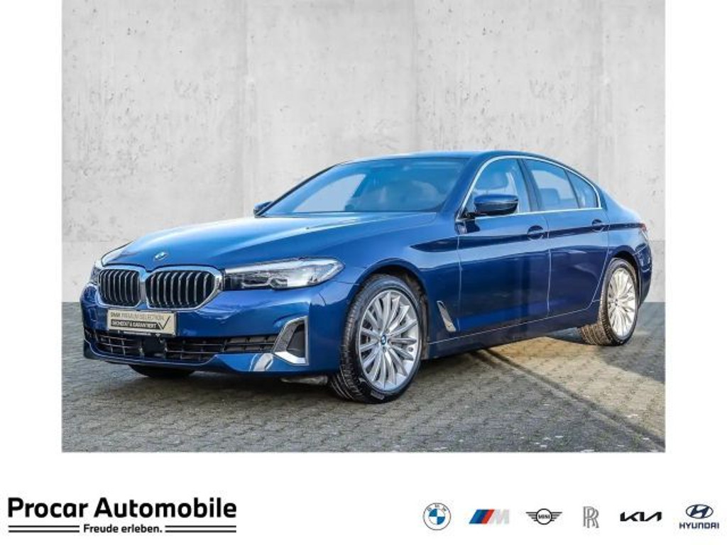 BMW 5 Serie 530 Luxury Line xDrive Sedan 530d