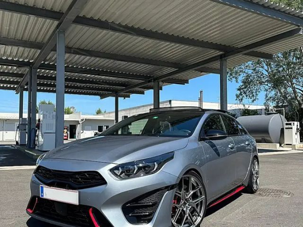 Kia ProCeed