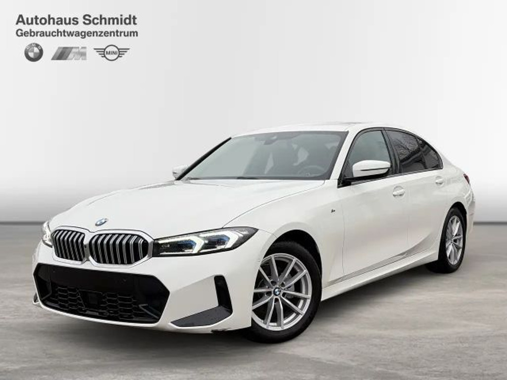 BMW 3 Serie 320 M-Sport Sedan 320i