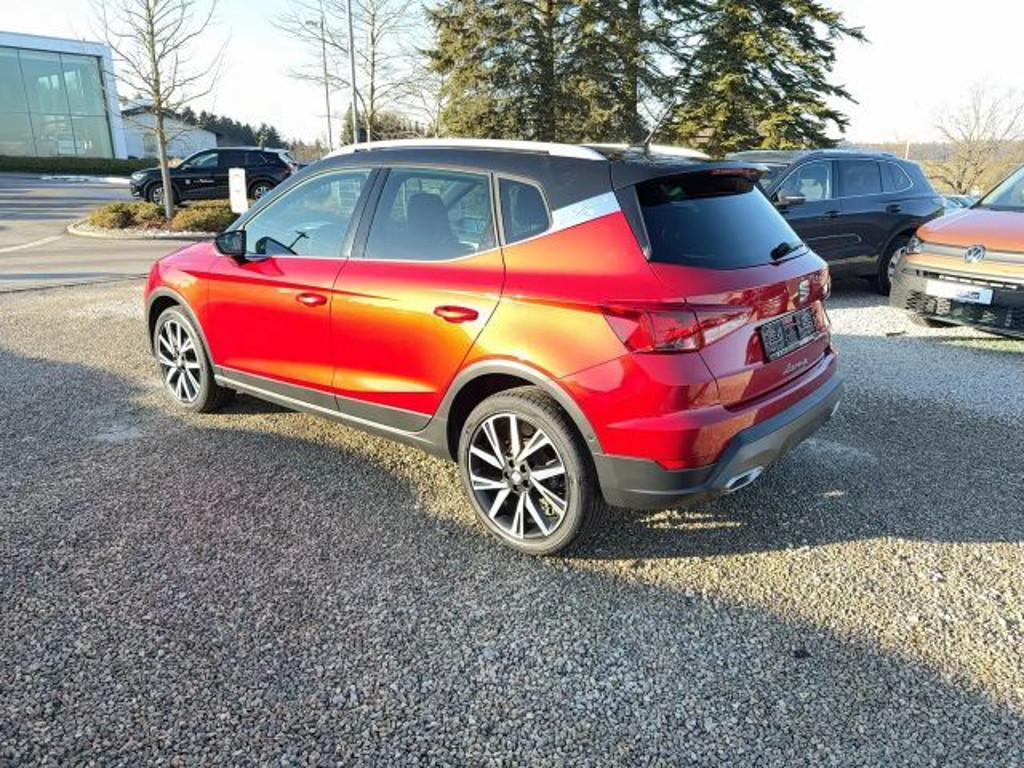 Seat Arona