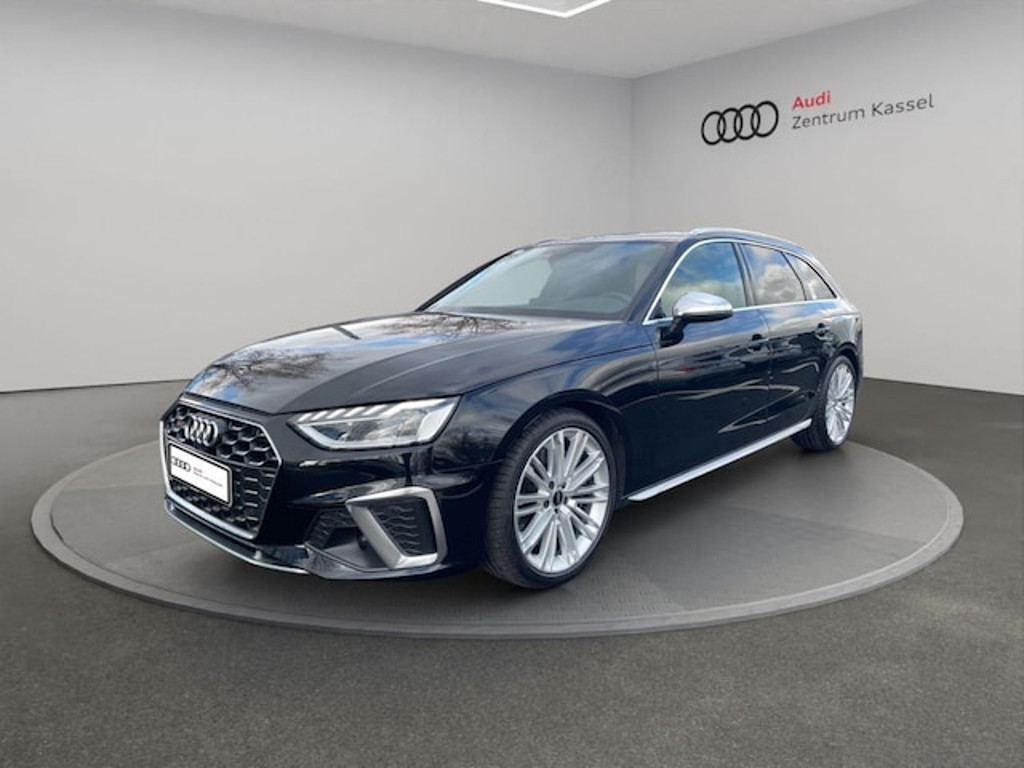 Audi S4 Avant Quattro