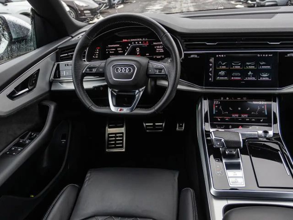 Audi SQ8