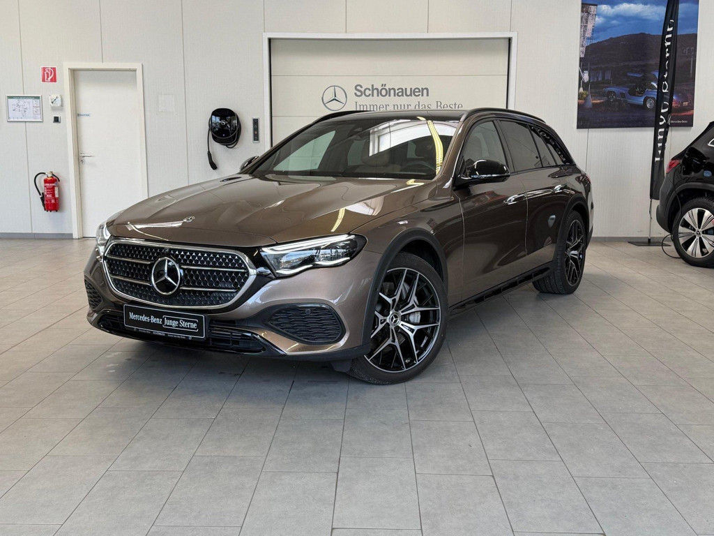 Mercedes-Benz E-Klasse E 450 4MATIC