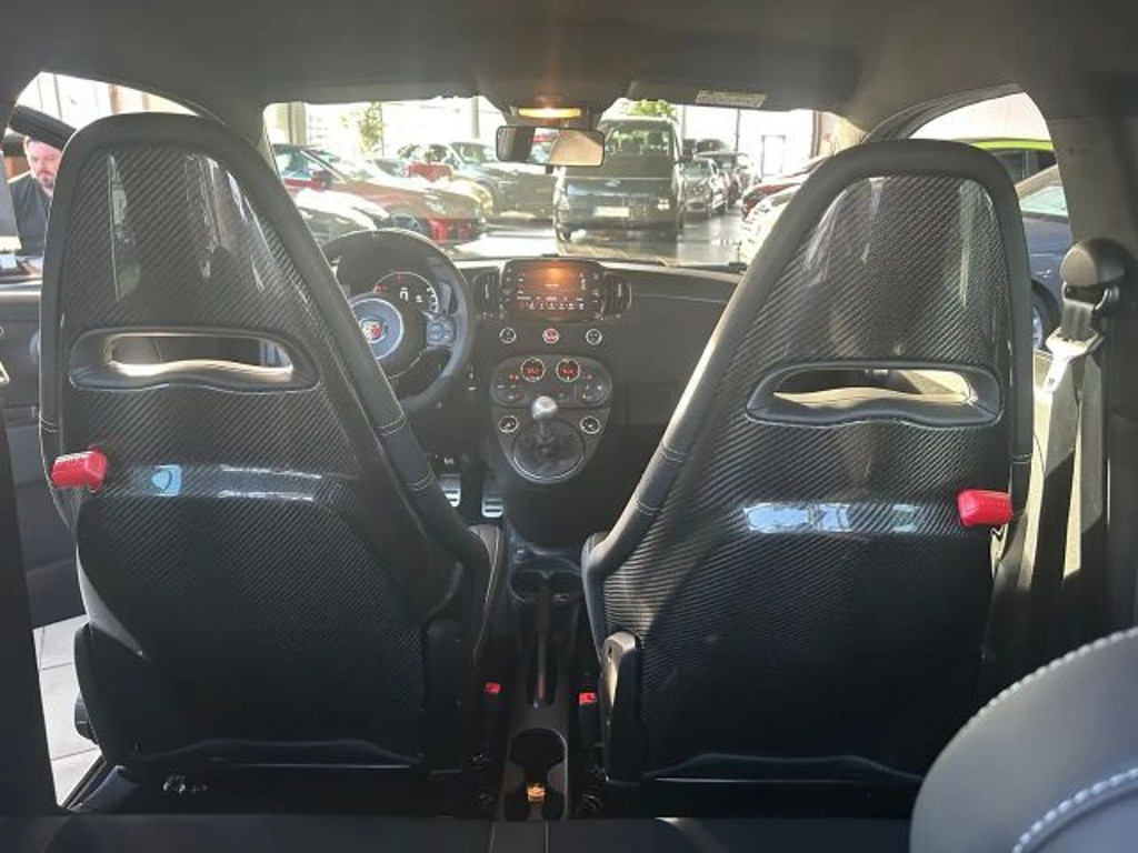 Abarth 695