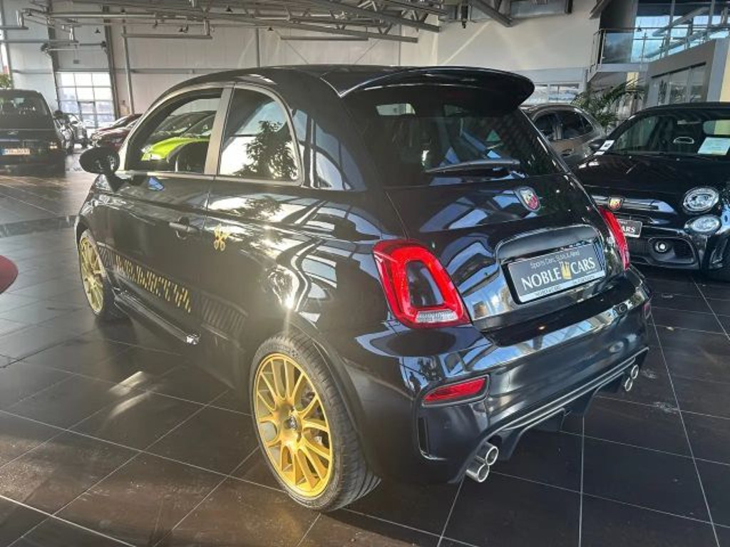 Abarth 695