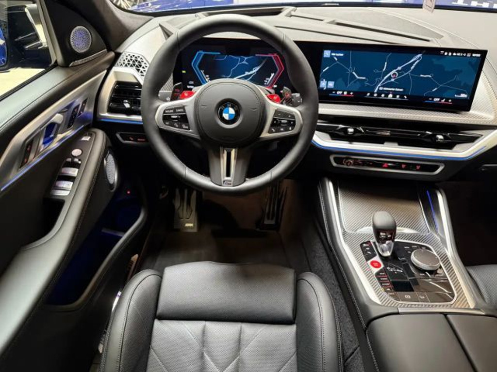 BMW XM