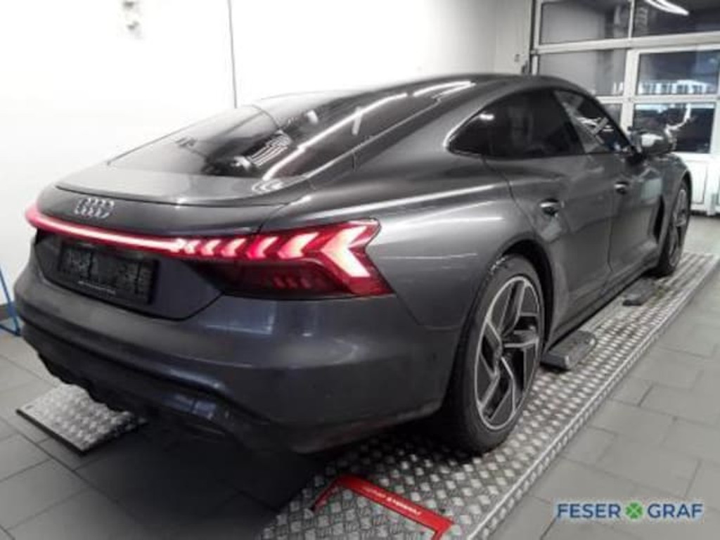 Audi e-tron GT
