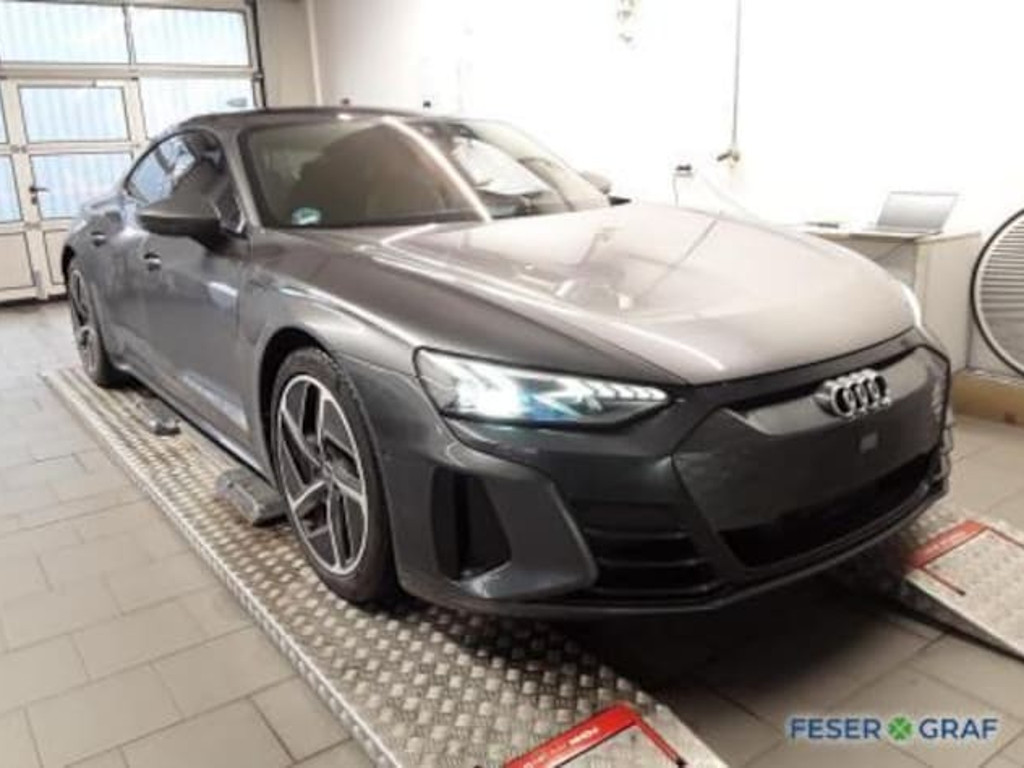 Audi e-tron GT