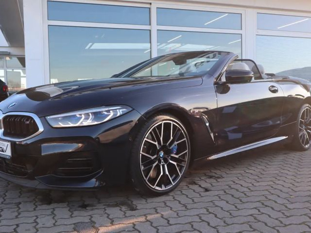BMW M850 xDrive Cabrio