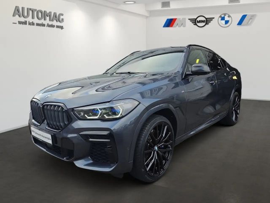 BMW X6 Coupé M50i