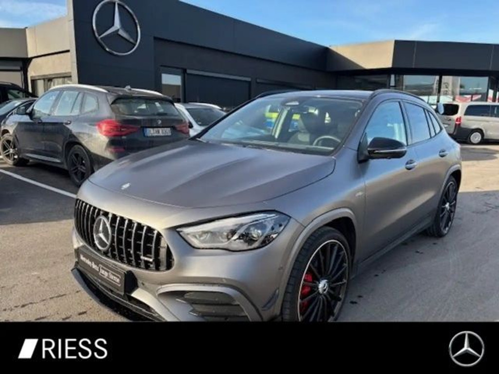 Mercedes-Benz GLA-Klasse GLA 45 AMG 4MATIC AMG Line