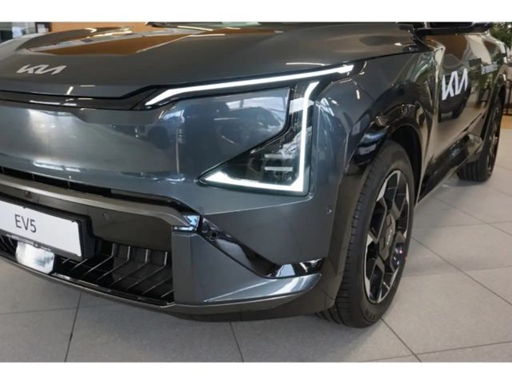 Kia EV5