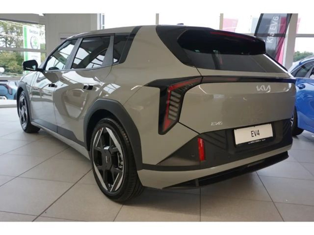 Kia EV4
