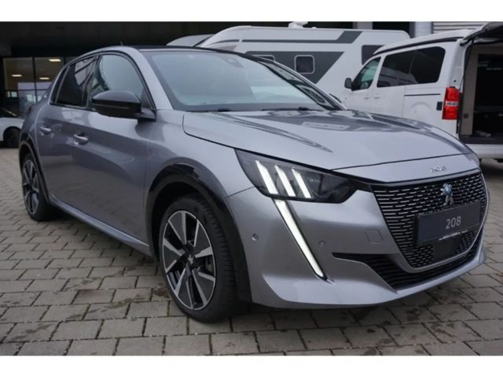 Peugeot e-208