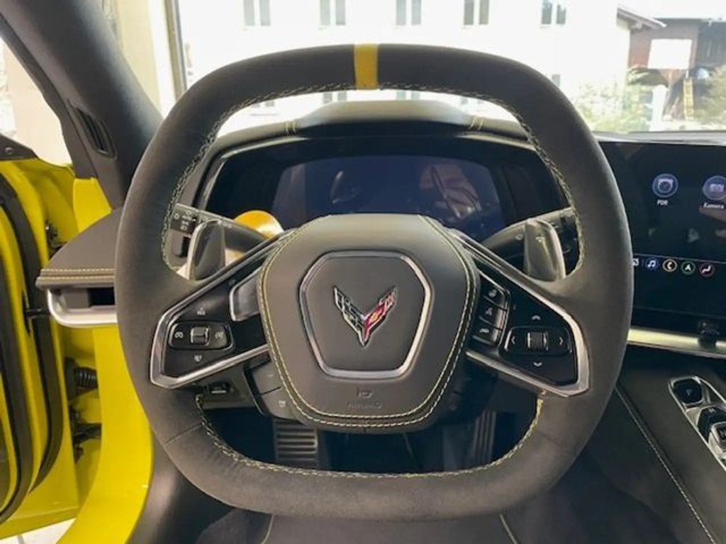Corvette C8
