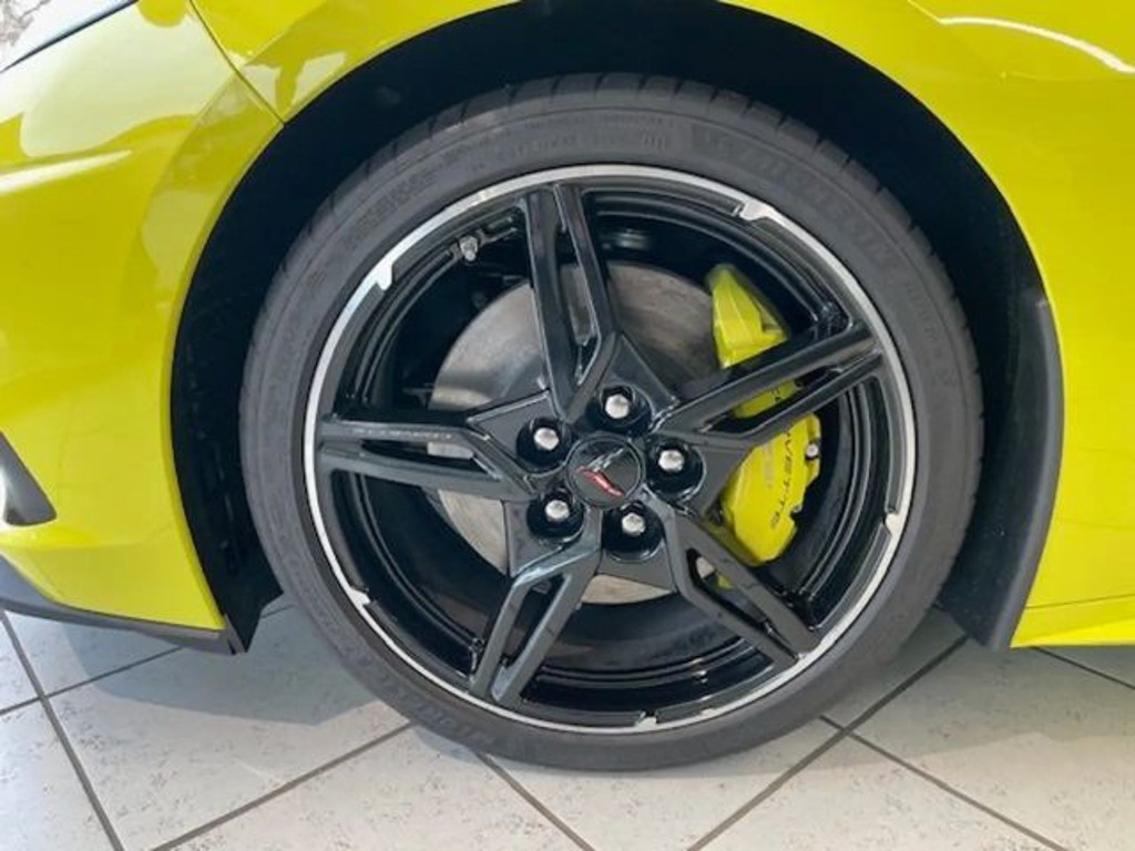 Corvette C8