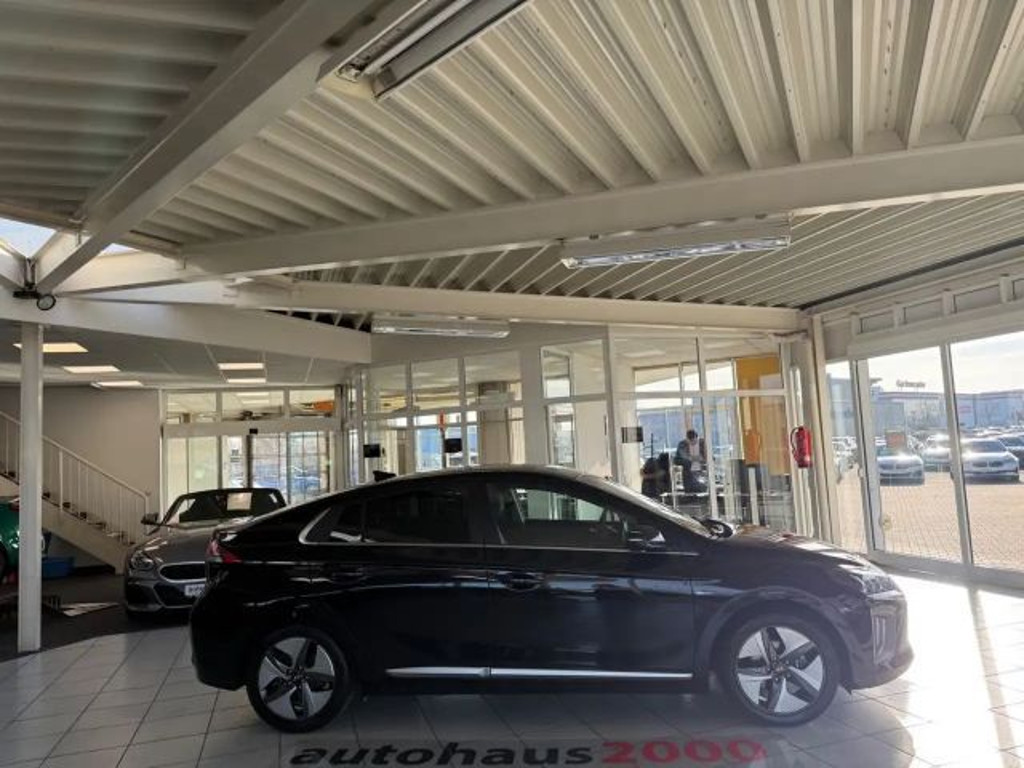 Hyundai Ioniq