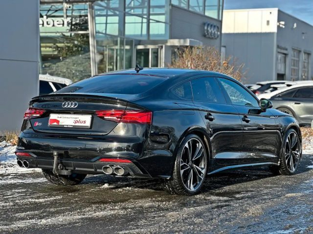 Audi S5