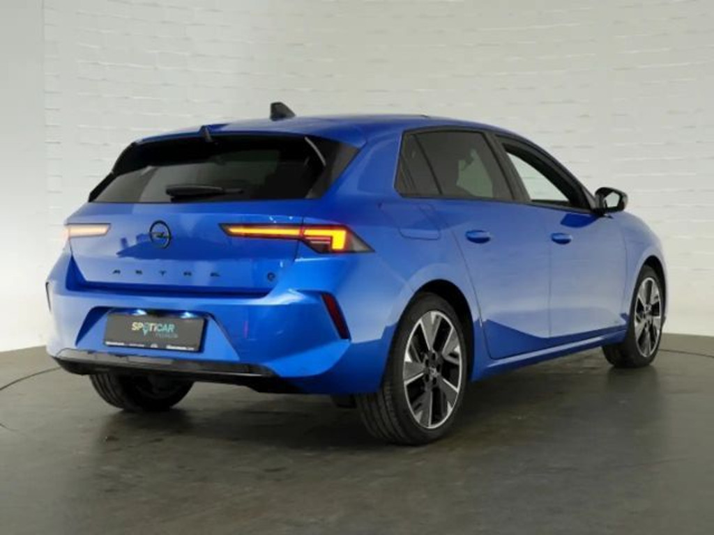 Opel Astra Grand Sport GS-Line