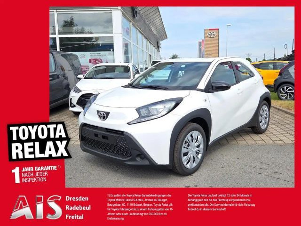 Toyota Aygo X Business Hatchback 1.0 VVT-i