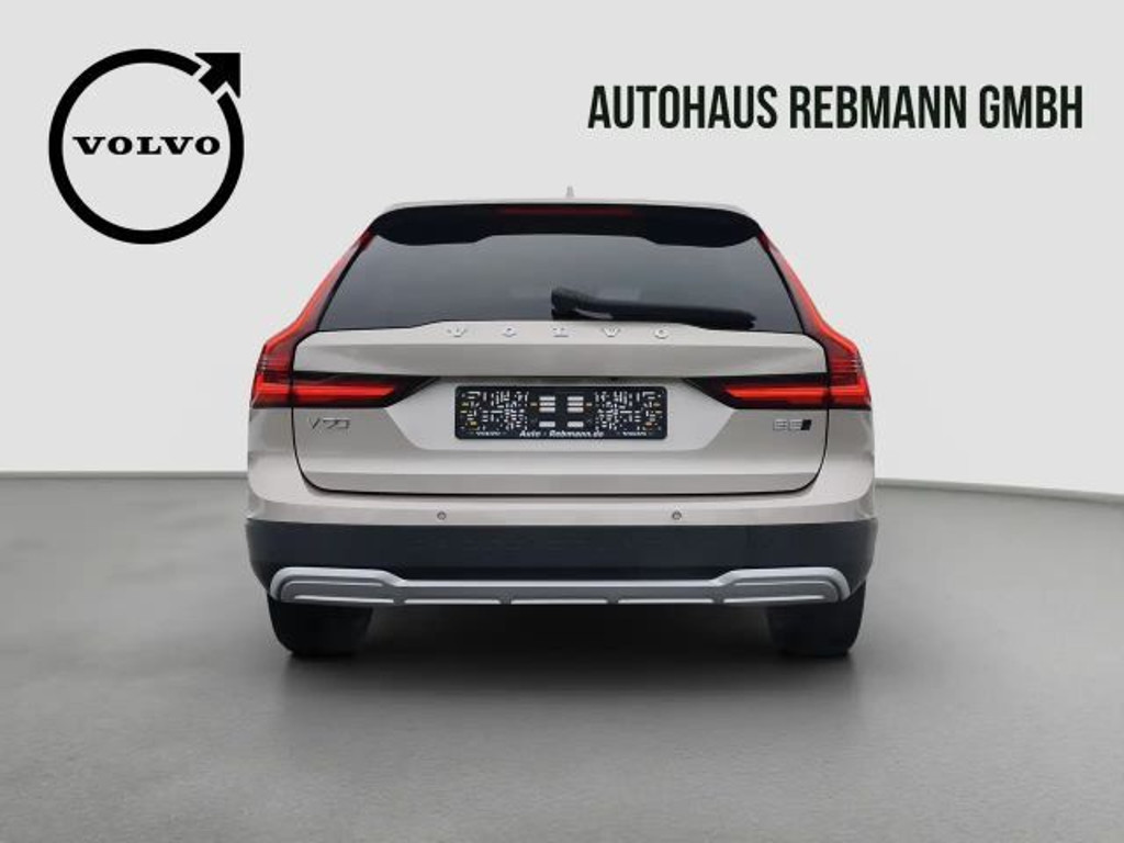 Volvo V90 Cross Country