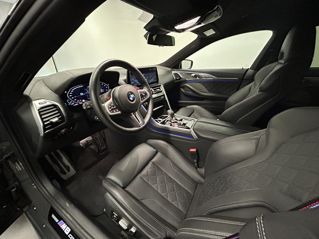 BMW M8