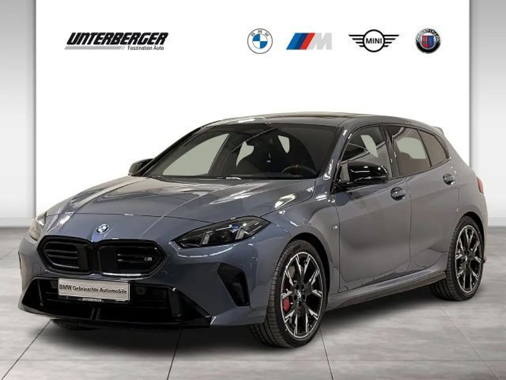 BMW 1 Serie 135 xDrive Sedan