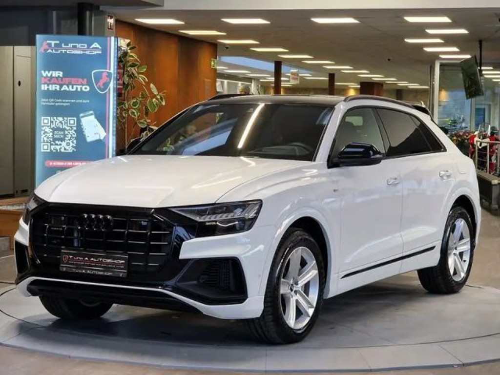 Audi Q8 Quattro S-Line Hybride 55 TFSI