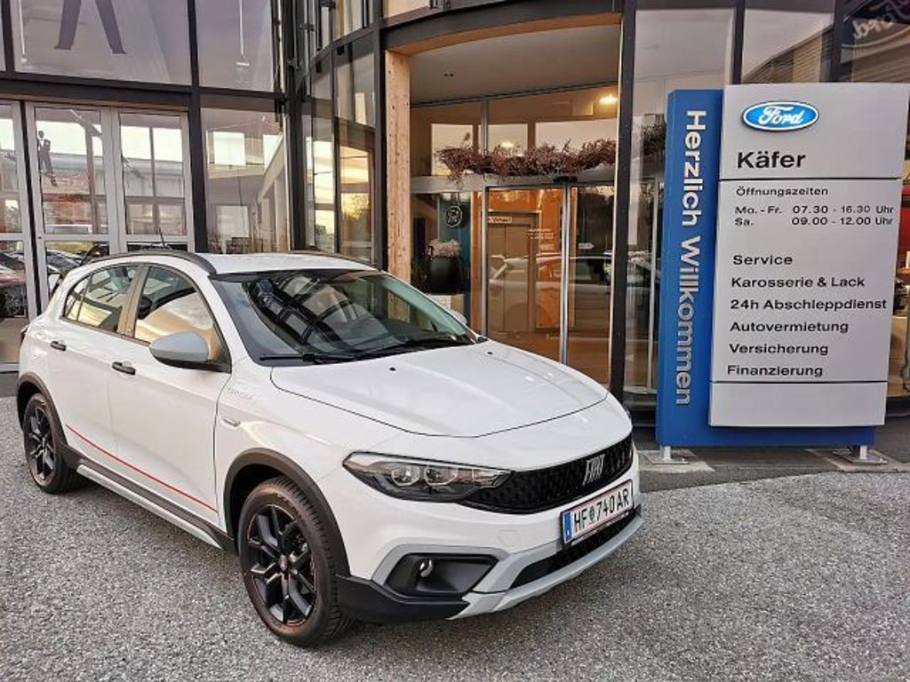 Fiat Tipo Hybrid 130 eDCT7 Garmin