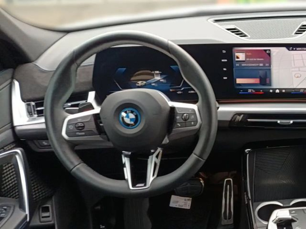 BMW iX2