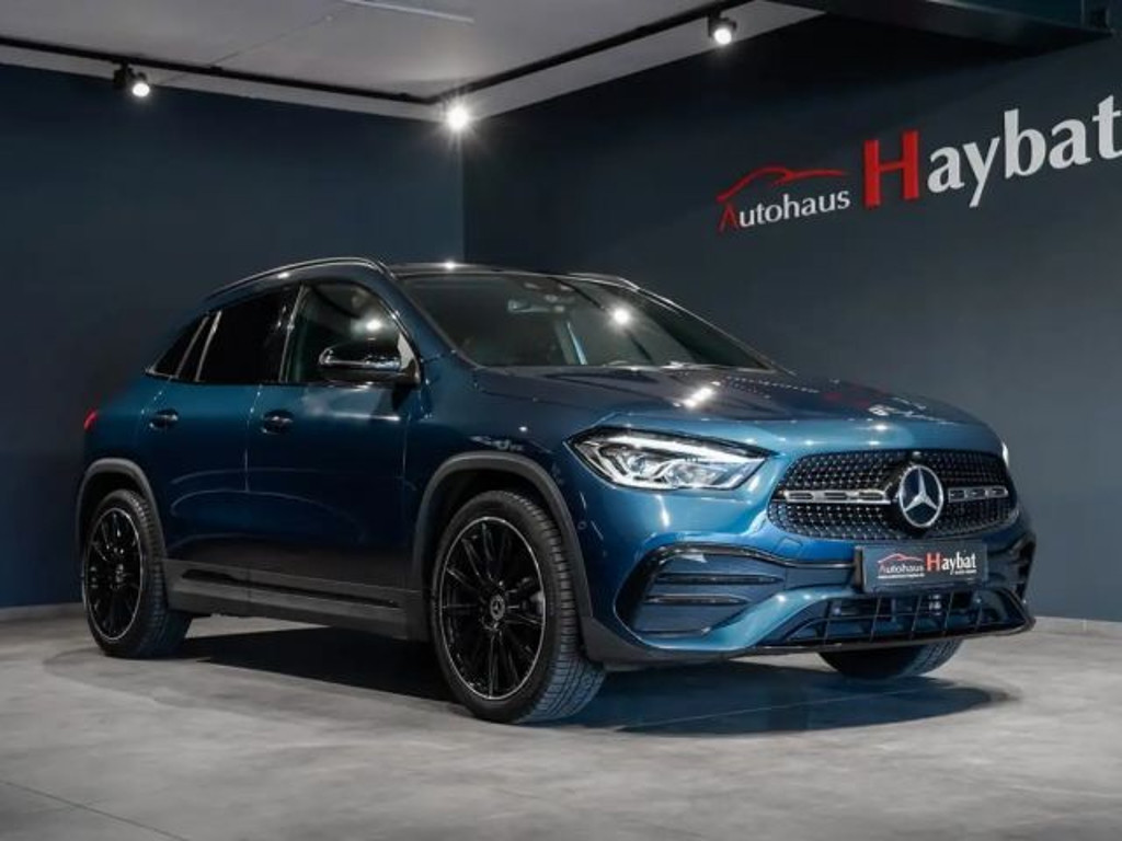 Mercedes-Benz GLA-Klasse GLA 200 AMG Line